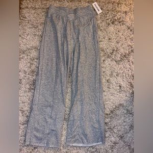 Urban Outfitters V front wide leg pants